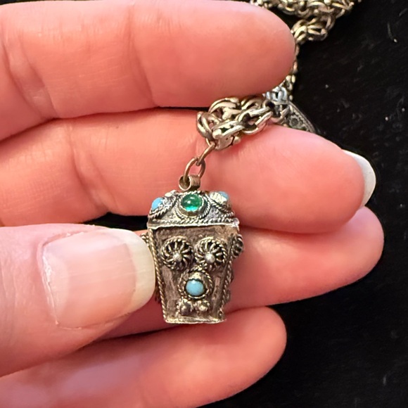 Vintage Silver Charm Bracelet - Picture 10 of 16